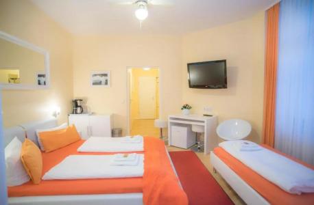 City Guesthouse Pension Berlin - 45