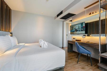 Rak Elegant Patong - 30