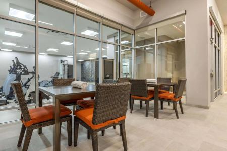 Cambria Milwaukee Downtown - 7