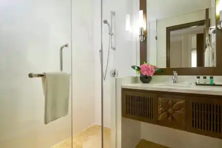 Rendezvous Singapore by Far East Hospitality - 32