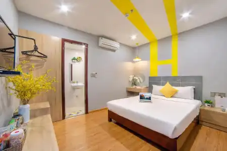 Happy Day Riverside & Spa Danang - 38