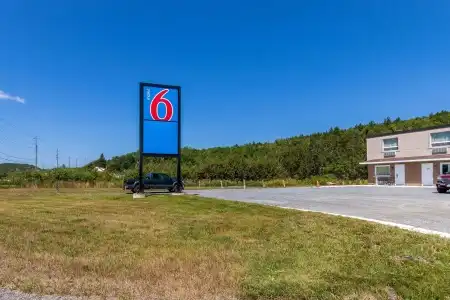 Motel 6 Sudbury, ON - 14