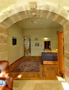 Seki Cavusin Suite - 125