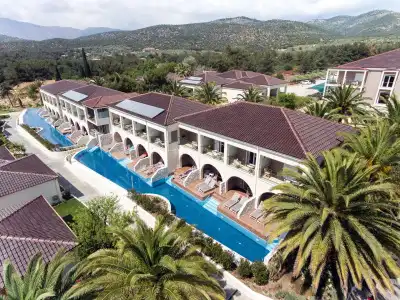 Alexandra Beach Spa Resort - 0