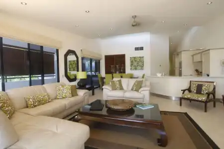 Saltwater Luxury Apartments - 0
