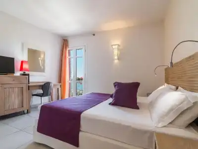 Nichotel - 51