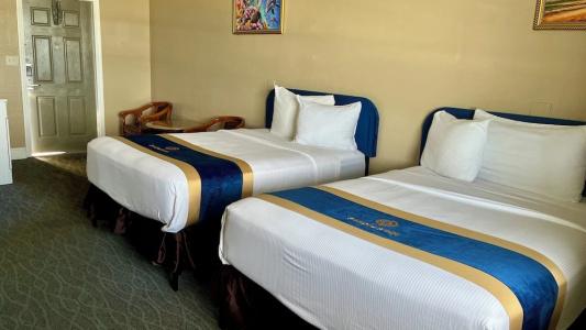 Sandals Inn - 95
