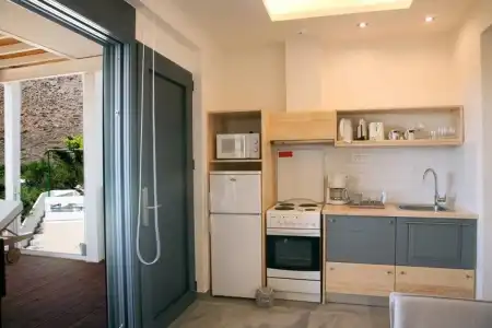 Artemis Village Apartments & Studios - 21
