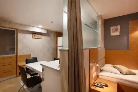 Gallery Residence & - 130