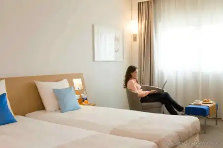 The Sydney - 23