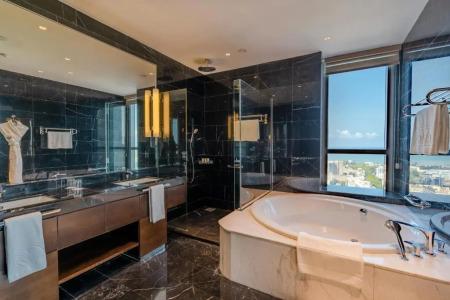 Johari Rotana - 80