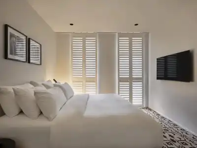 Burbury & Apartments - 32