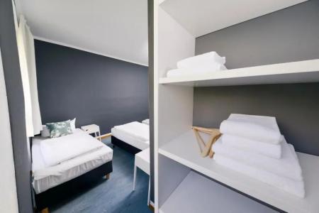 Old Town Hostel - 35