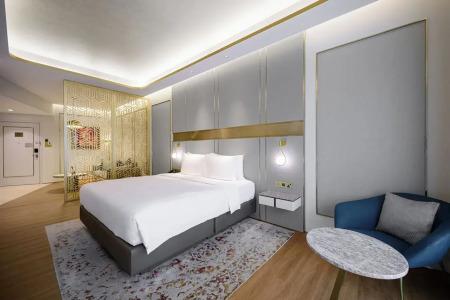 Resorts World Sentosa - Crockfords Tower - 6