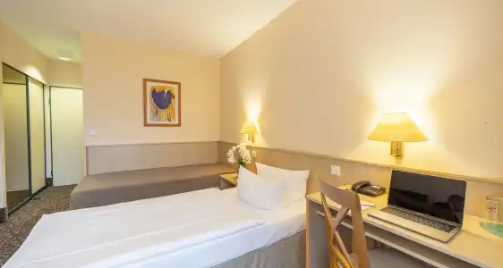 PLAZA INN Chemnitz - 3