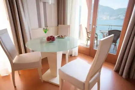 Belfiore Park - Adults Only - 142