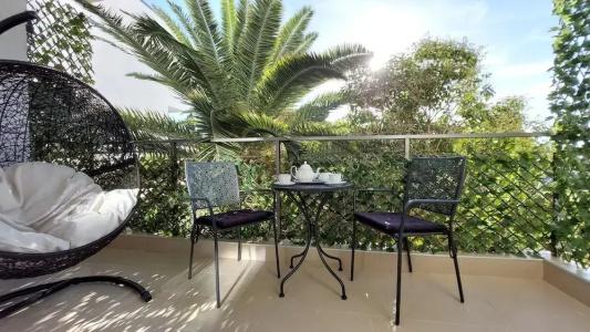 Refresh Boutique Apartments - 255