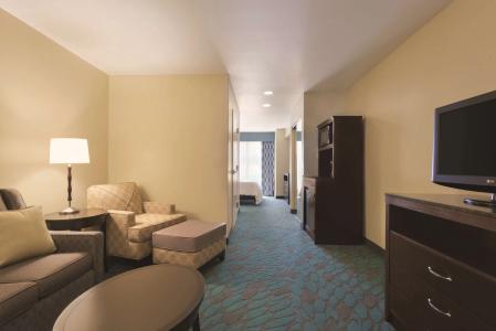 Hilton Garden Inn Fargo - 3