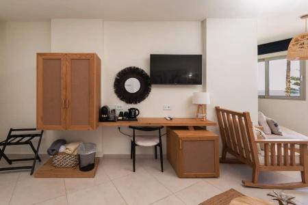Nostos Beach Boutique - 91