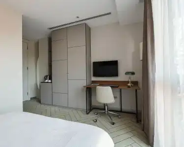 Upsuites - 7