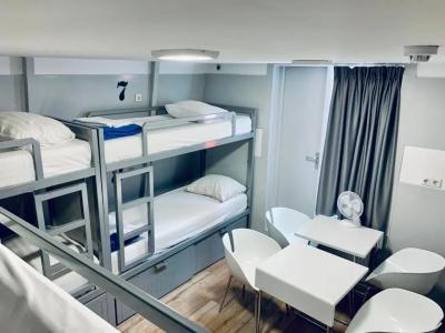 The White Tulip Hostel - 28
