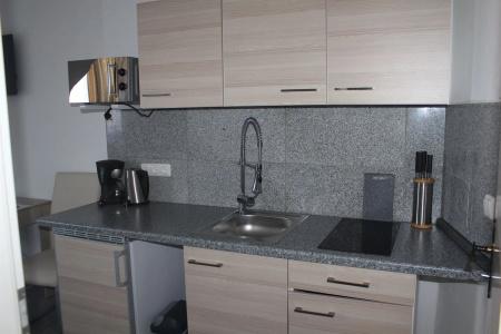 Lipp Apartments - 9