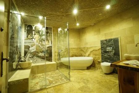 Roma Cave Suite - 58