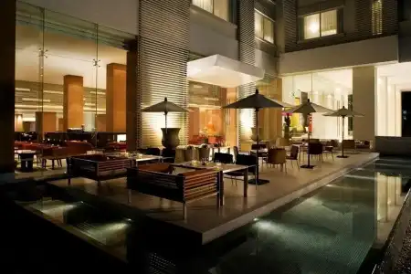 Courtyard by Marriott Bangkok - 15