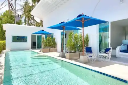 La Perle Luxury Boutique - 29