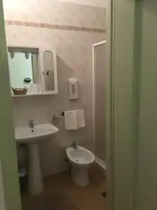 Dora - 8