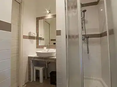 Albis Rooms Guest House - 76