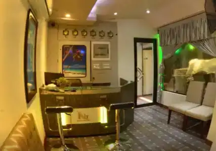 Newtown Inn Guest house - 1