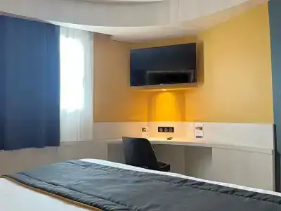 The Originals Boutique, Hôtel le Marmotel, Clermont-Ferrand - 73