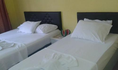 Bereket Apart - 44