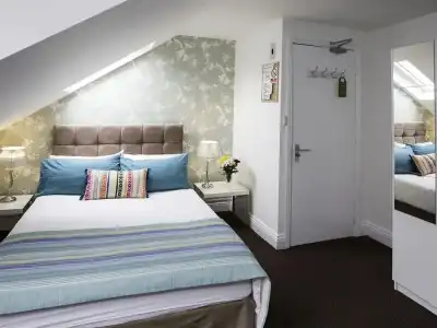 Primrose Guest House - 57