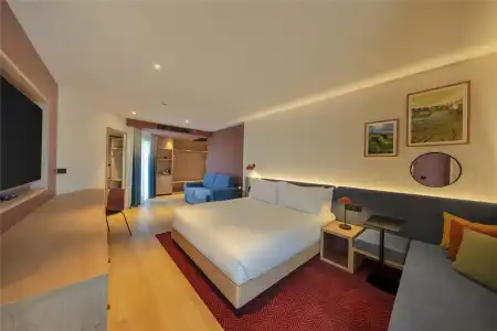 Hampton by Hilton Alicante Airport - 29