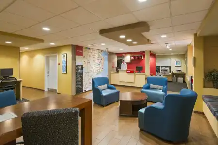 TownePlace Suites by Marriott Pensacola - 1