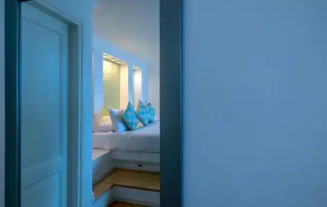 Above Blue Suites - 140