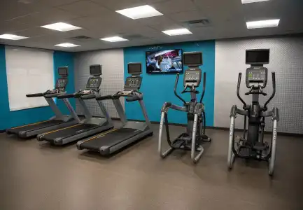 Fairfield Inn & Suites Cincinnati Uptown/University Area - 17