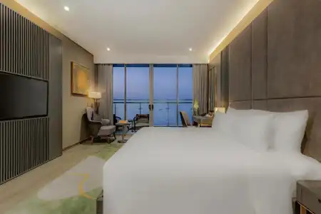 Le Sands Oceanfront Danang - 135