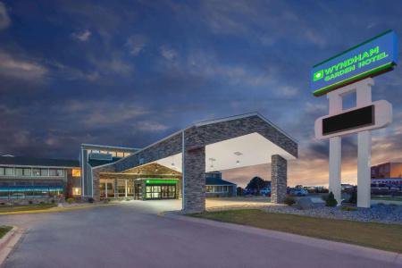 Wyndham Garden Fort Wayne - 39
