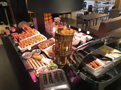 Four Points by Sheraton Reims Cathédrale - 10