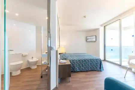 Port Benidorm & SPA - 10