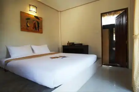 Hutcha Resort Samui - 5