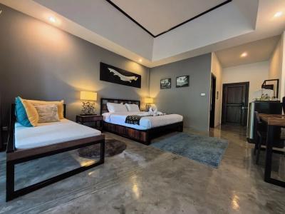 Sannot Riverside Boutique - 20