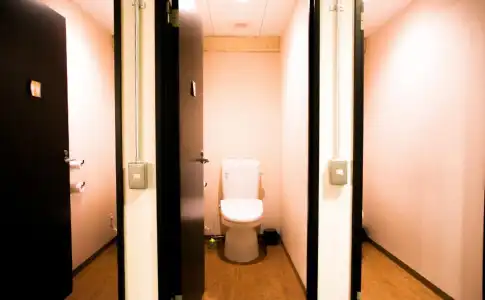 Nui. Hostel & Bar Lounge - 6