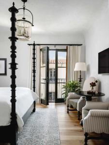 Commodore Perry Estate, Auberge Collection - 30