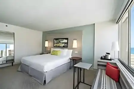 Queen Kapiolani - 6