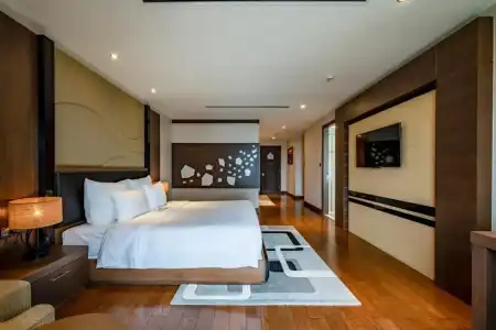 The Malibu - 205