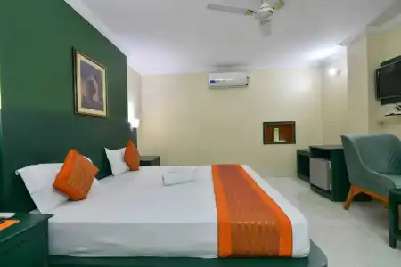 Jai Singh Palace - 52
